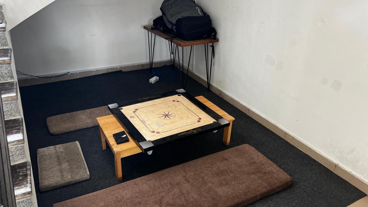 Flyscape Hostel บีร์ ภายนอก รูปภาพ
