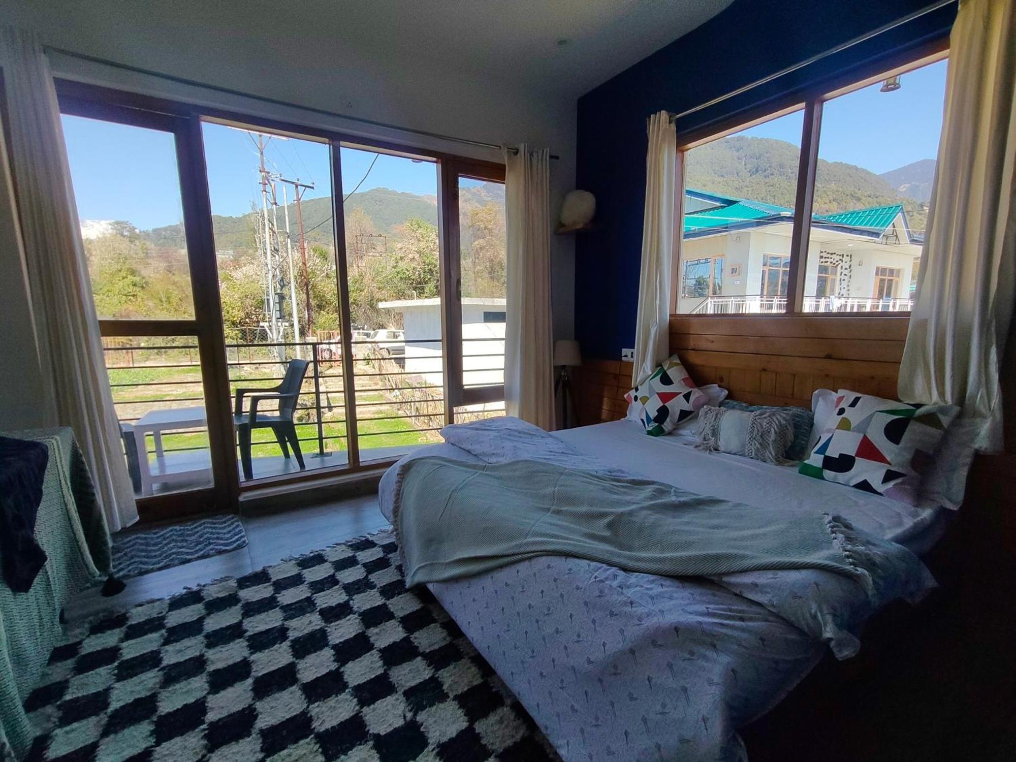 Flyscape Hostel บีร์ ภายนอก รูปภาพ